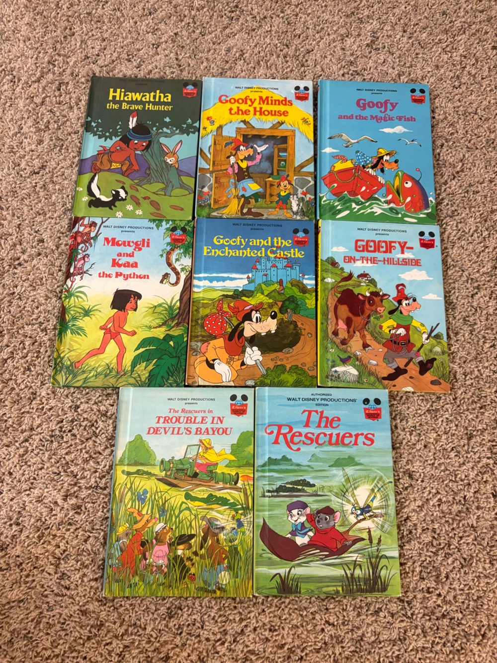 Vintage Walt Disney 46 Book Set - Many Classic Characters and Stories - Picture 6 of 13